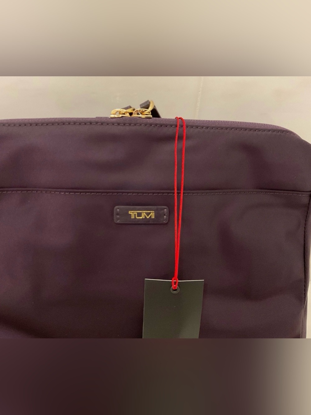 NEW TUMI Voyageur JUST IN CASE Packable 21.5” Tote Bag - BLACKBERRY PURPLE - Picture 4 of 4